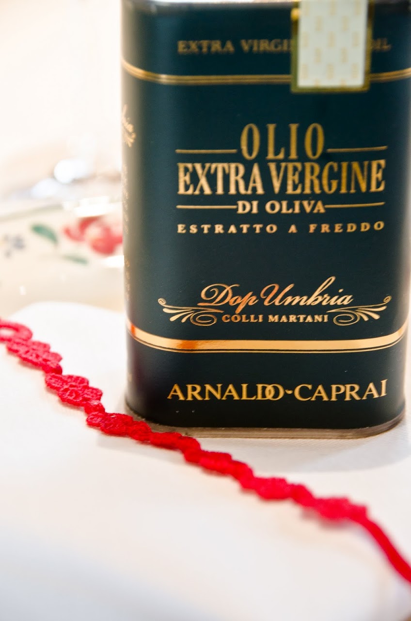 Caprai olive oil and bracelet