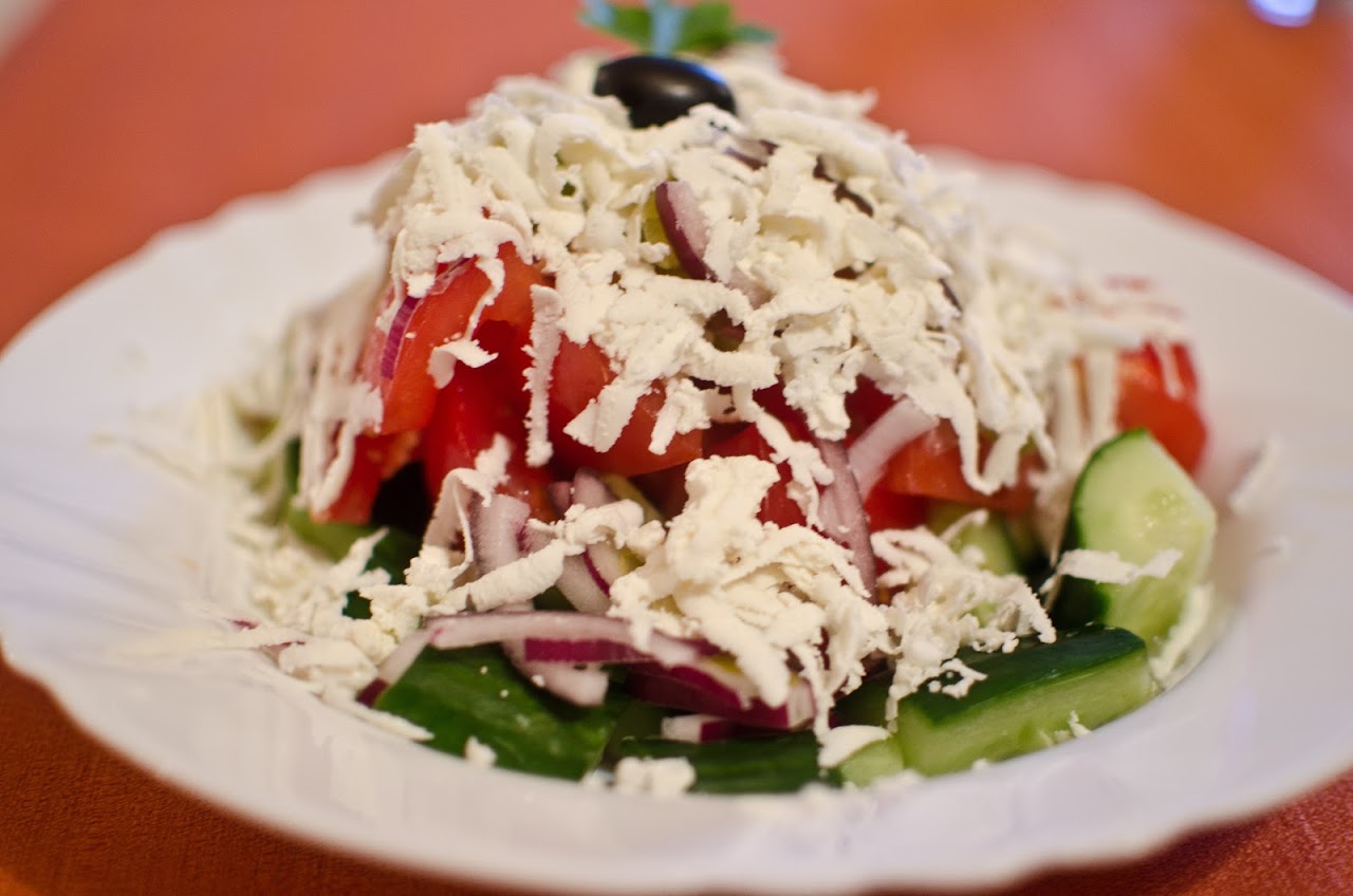 Schopska salad