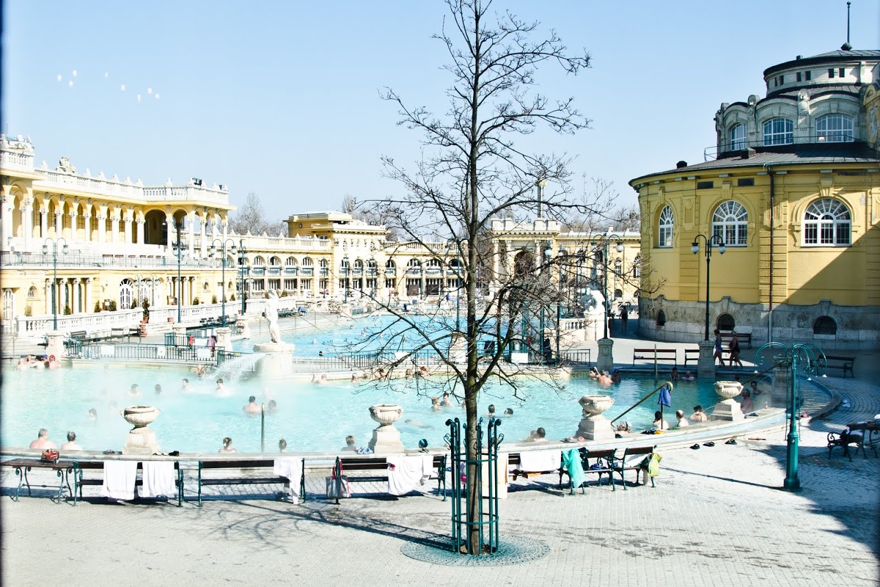 Schzenyi Baths