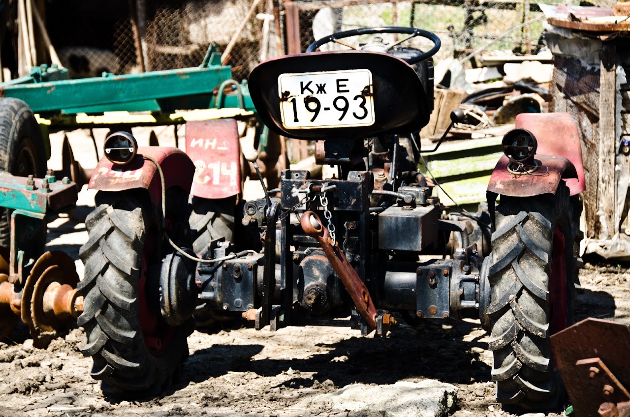 Tractors in Ivailovgrad